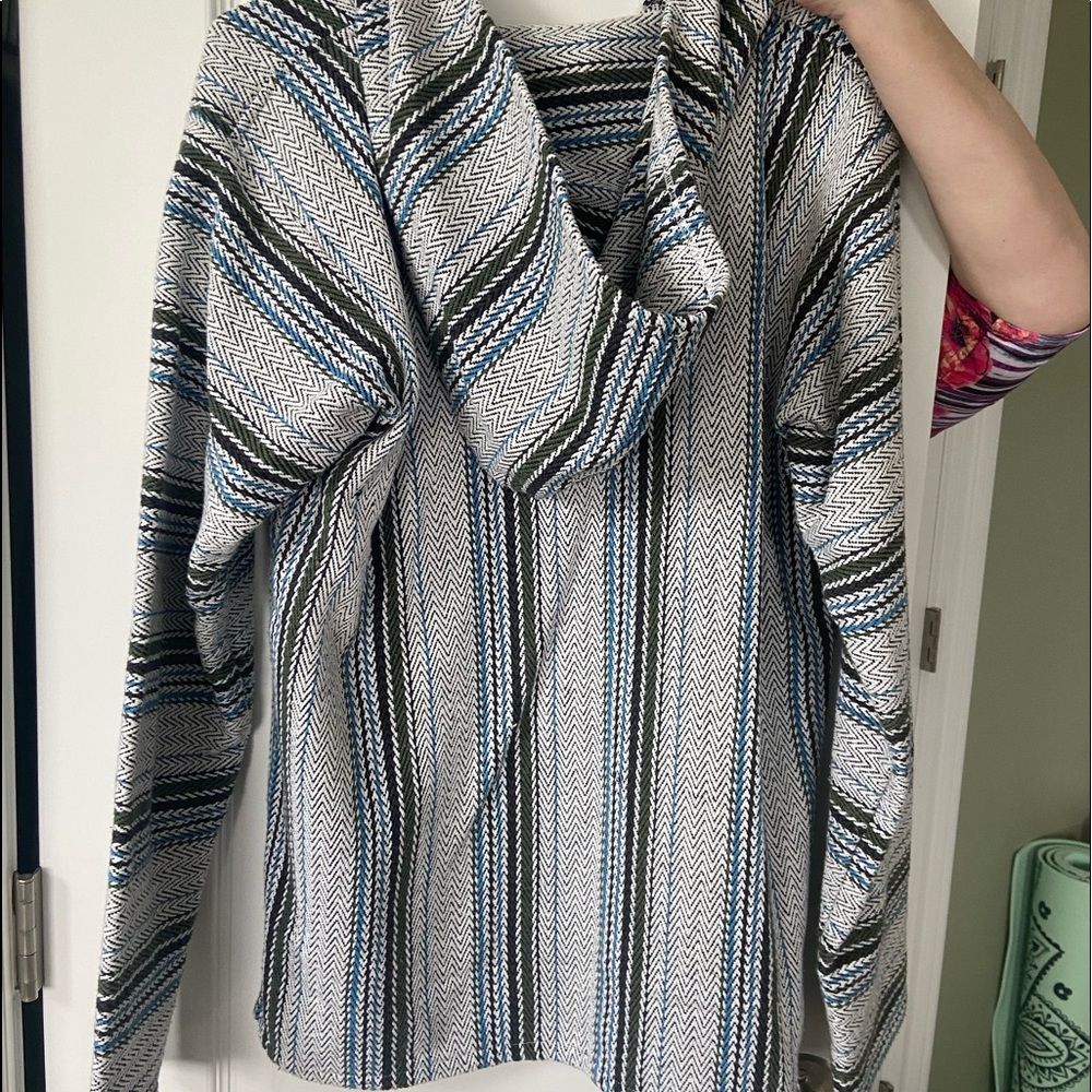 Drug Rug Sweatshirt - Picture 3 of 3